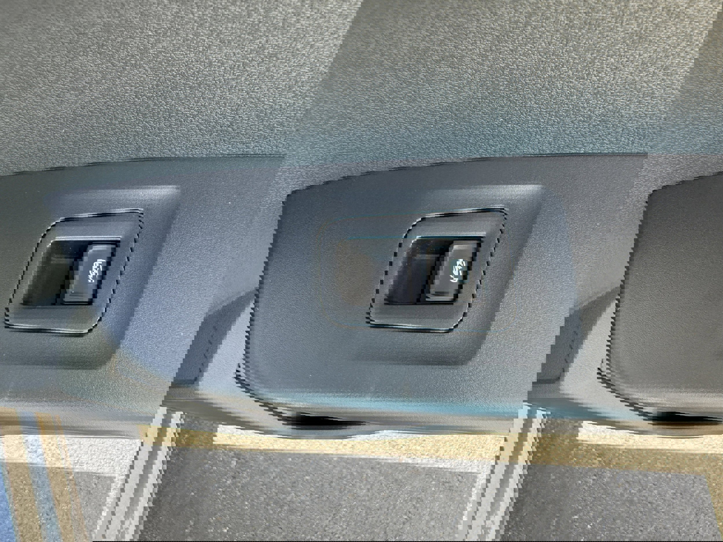 New 2025 Volkswagen Taos S image 26