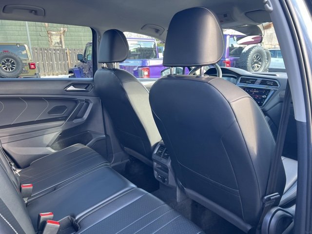 Used 2024 Volkswagen Tiguan SE image 14