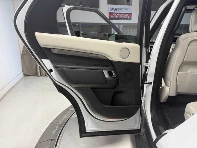 Used 2020 Land Rover Discovery HSE Luxury AWD/4WD image 38