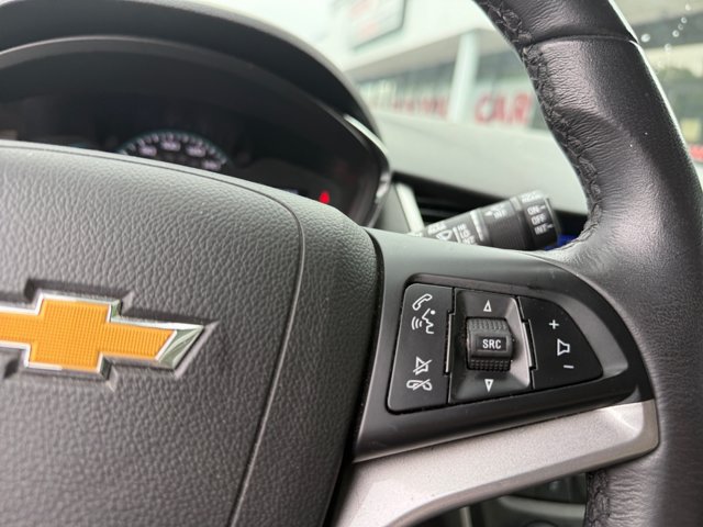 Certified 2020 Chevrolet Trax LT w/ LT Convenience Package AWD/4WD image 20