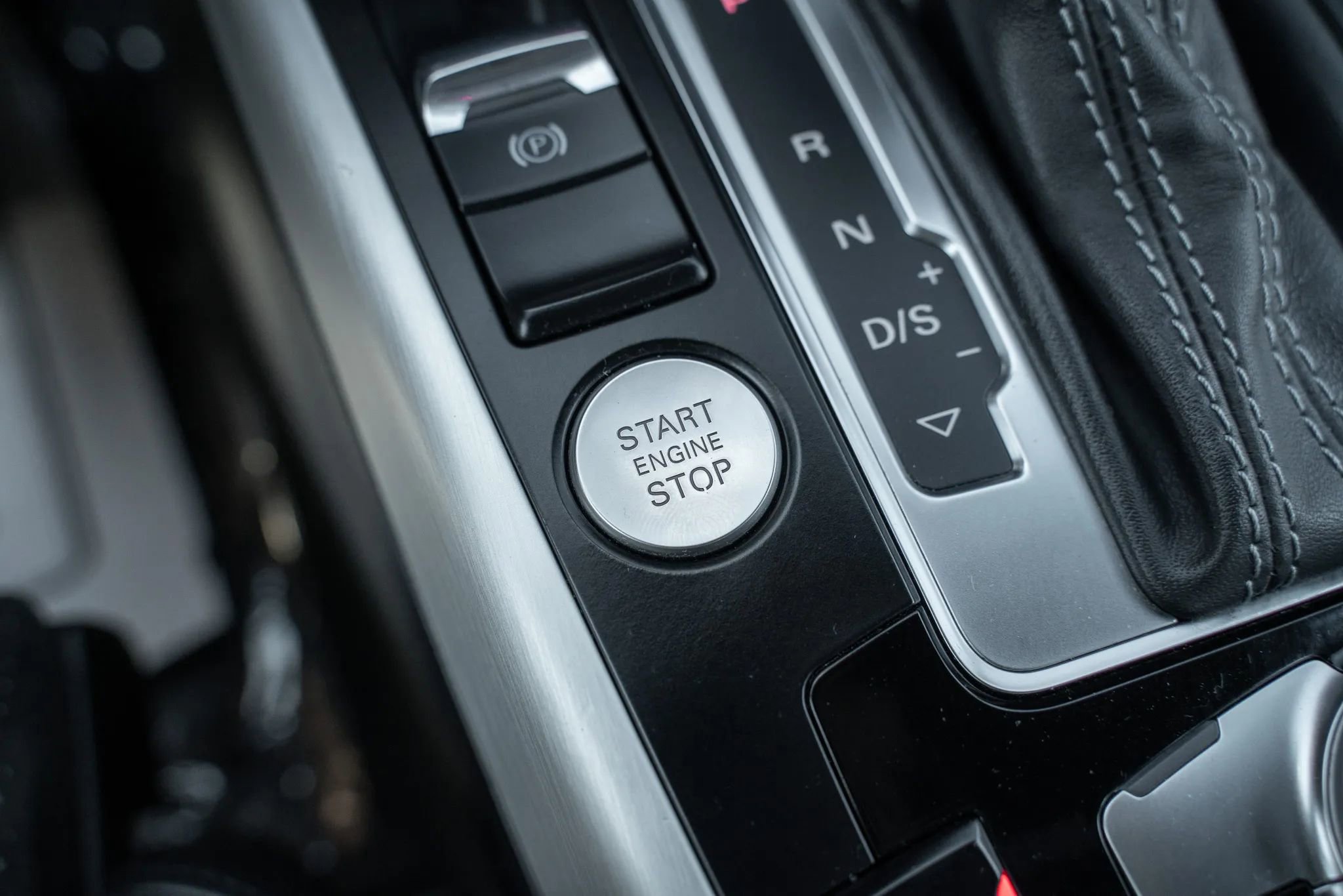 Used 2013 Audi A4 2.0T Prestige AWD/4WD image 29
