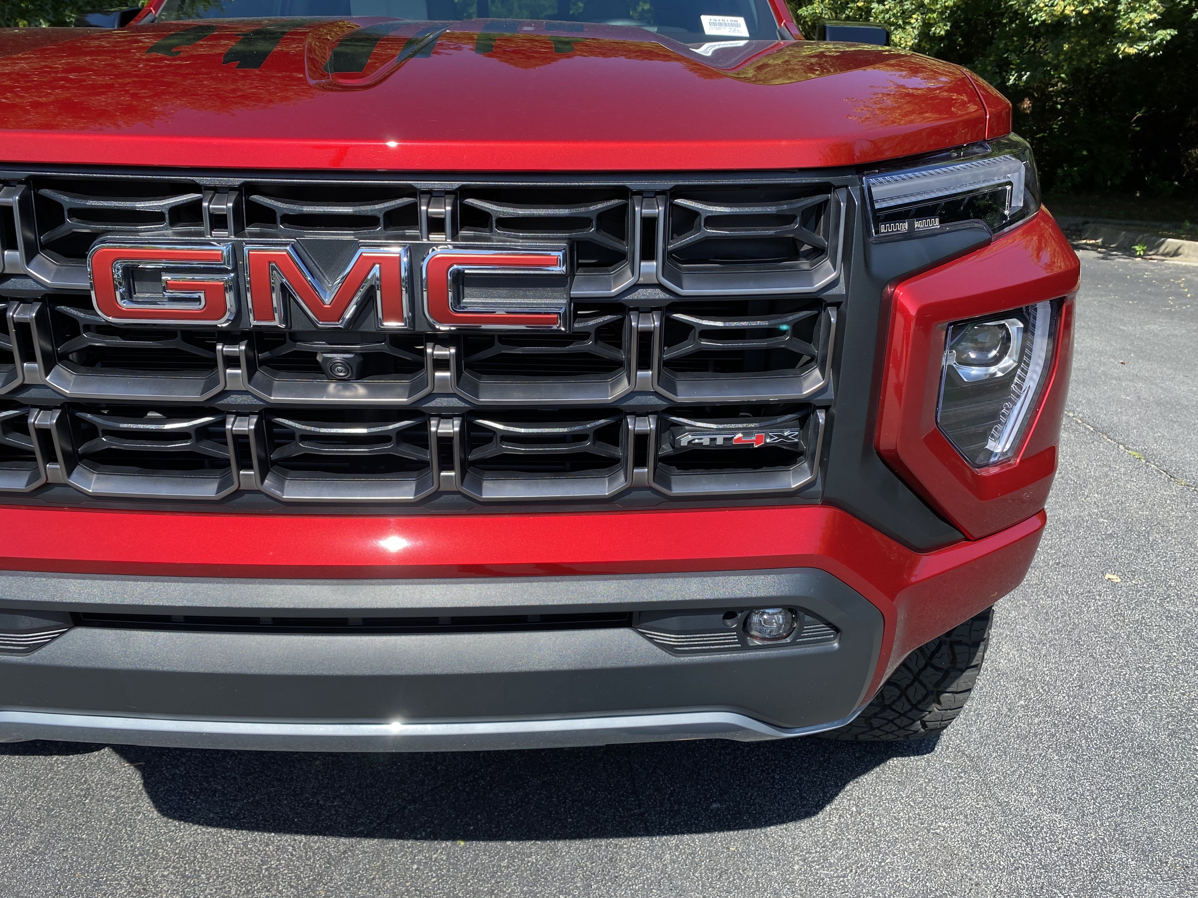Used 2025 GMC Canyon AT4 w/ AT4X Package AWD/4WD image 14