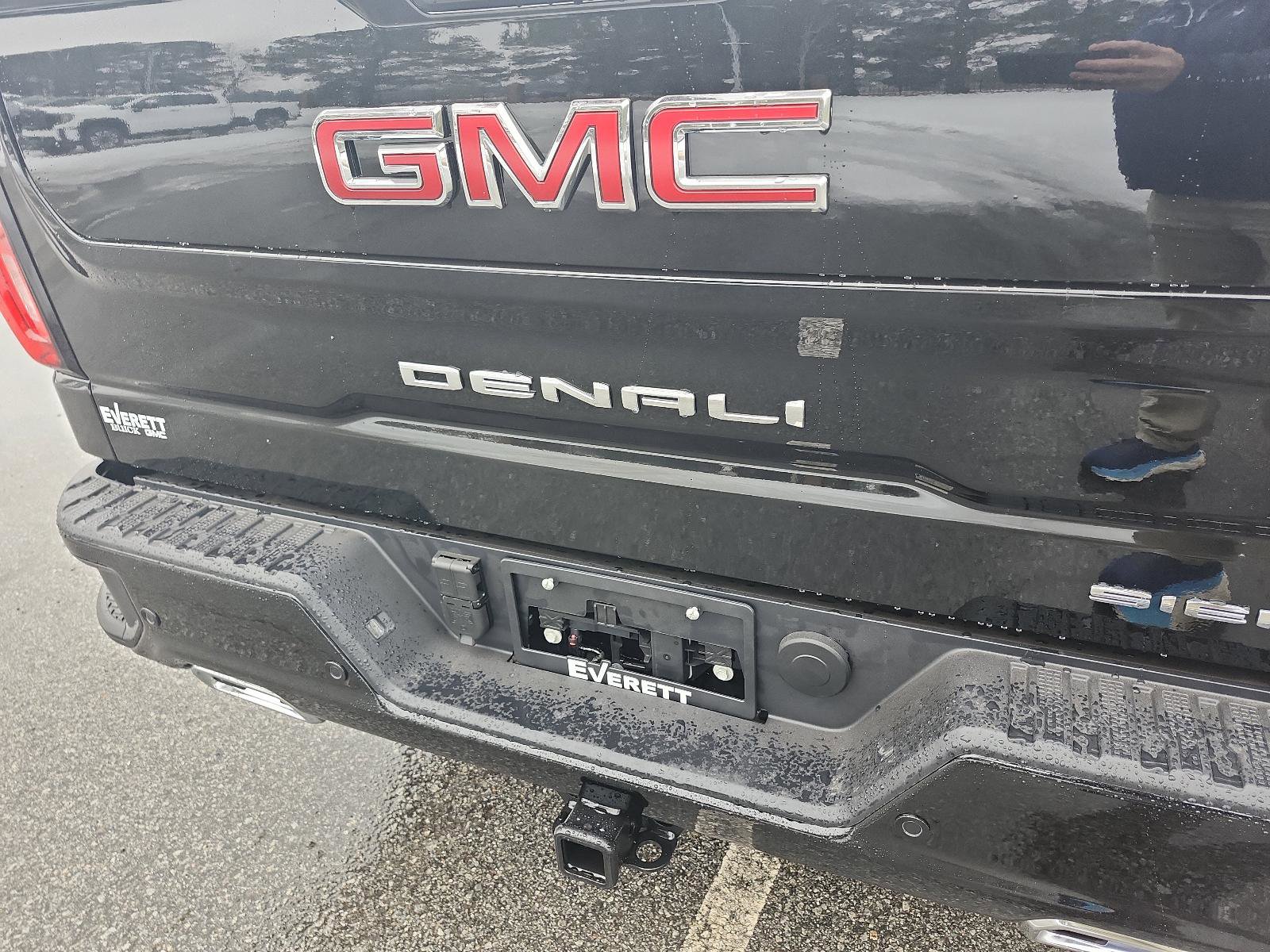 New 2026 GMC Sierra 1500 Denali w/ Denali Reserve Package AWD/4WD image 4