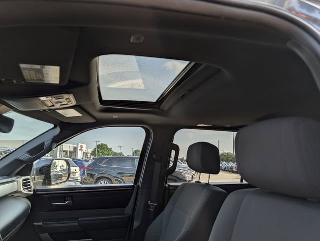 Used 2025 Toyota Sequoia SR5 AWD/4WD image 28