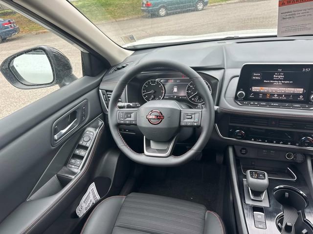 New 2026 Nissan Rogue SV image 18