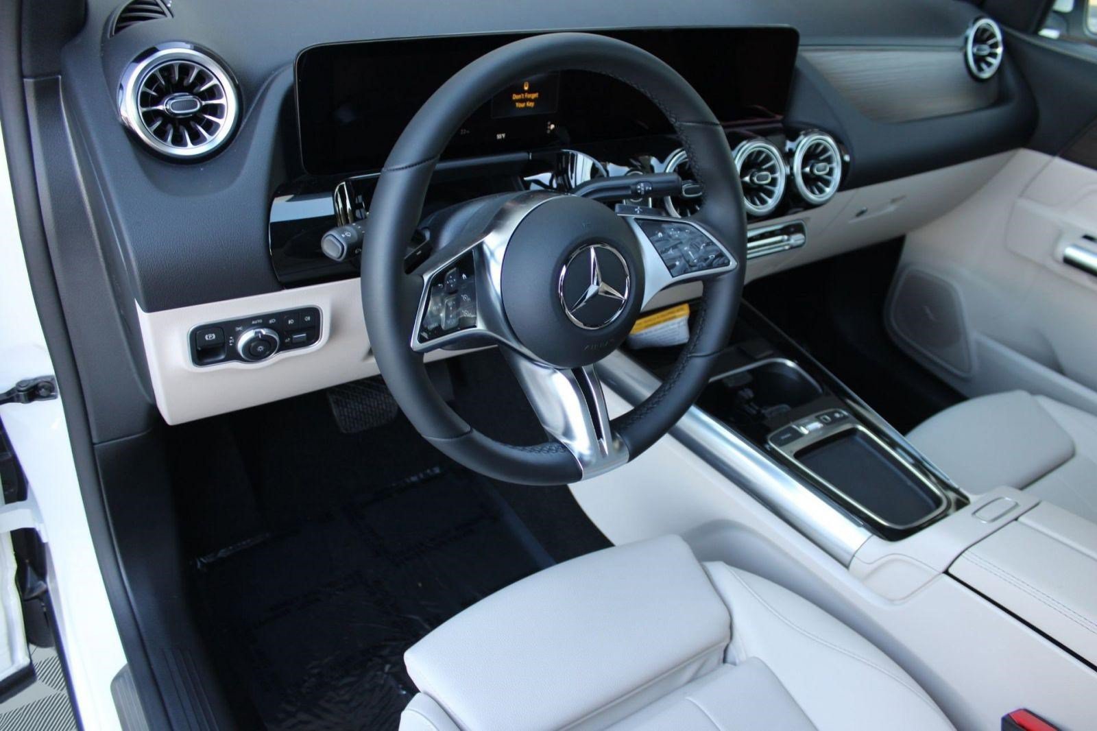 Used 2026 Mercedes-Benz GLA 250 image 4