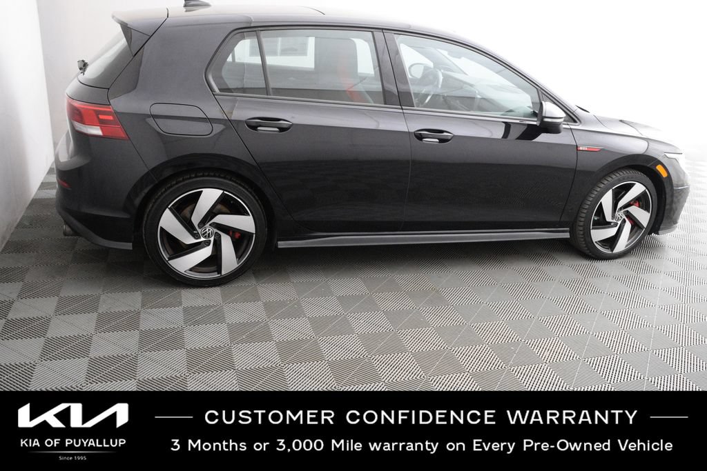 Used 2022 Volkswagen GTI SE FWD image 4