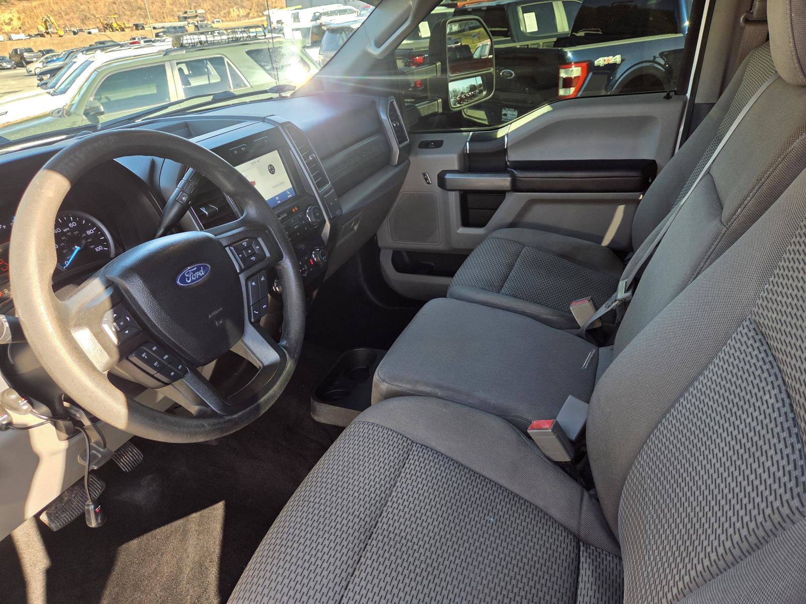 Used 2019 Ford F250 XLT w/ FX4 Off-Road Package image 9