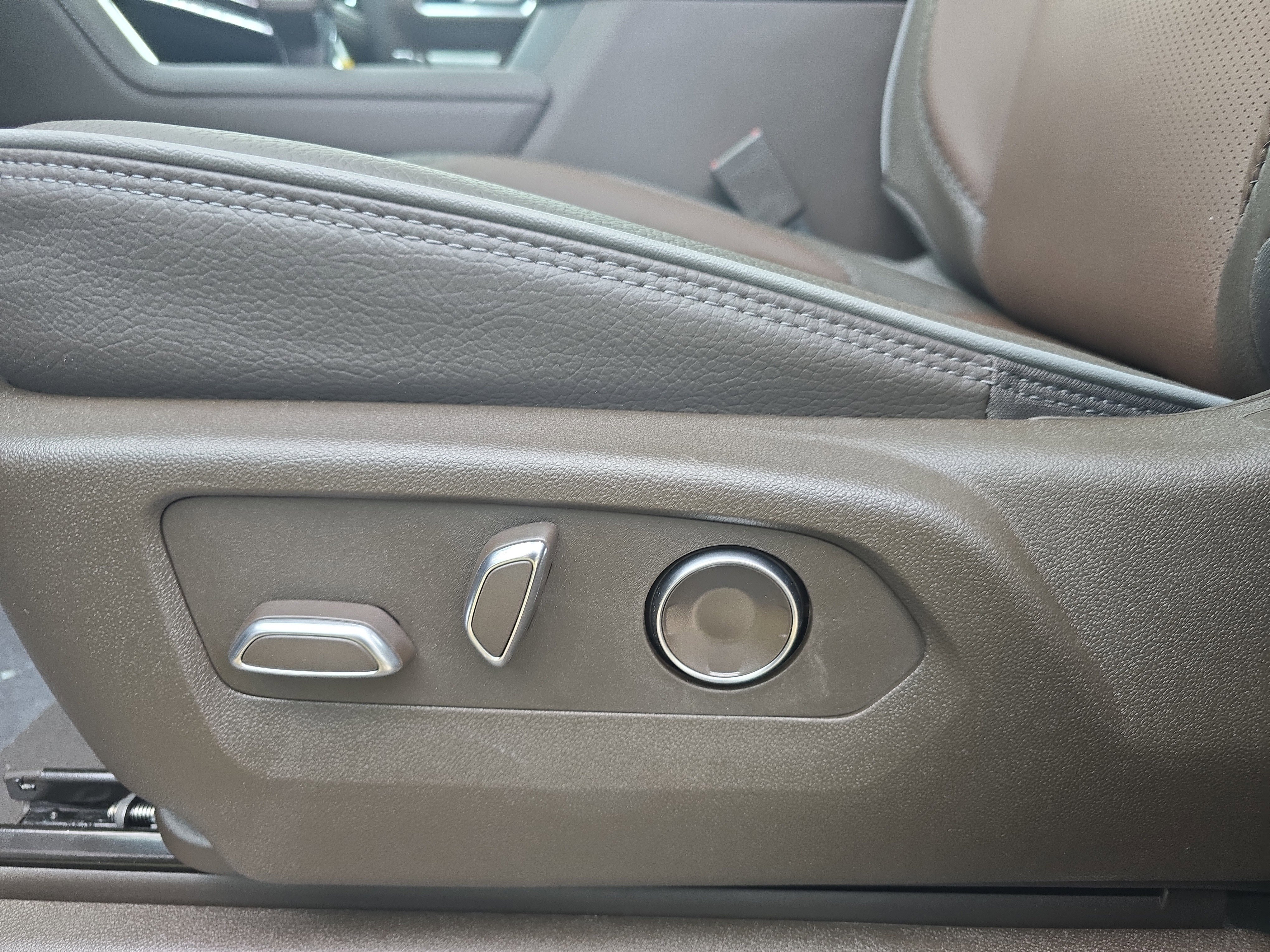 New 2026 GMC Sierra 1500 Denali image 14