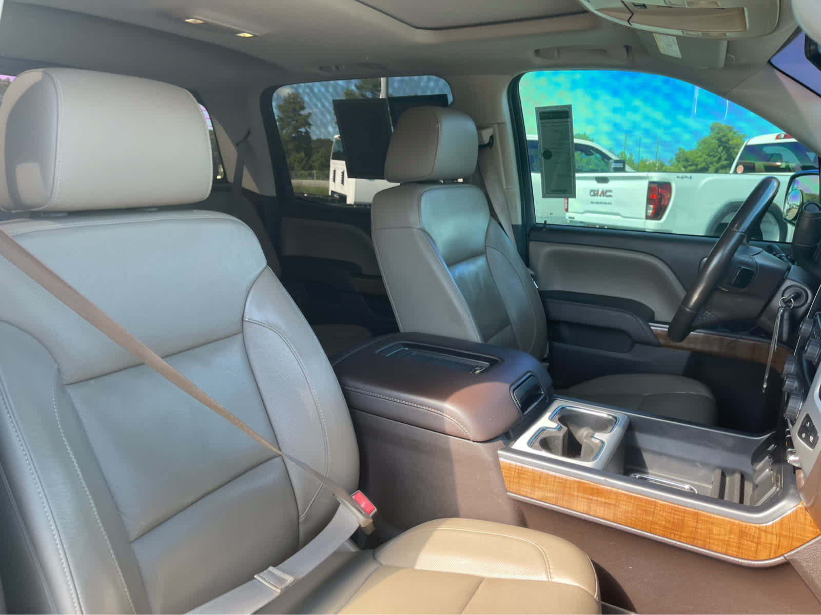 Used 2023 GMC Sierra 1500 AT4 w/ AT4 Premium Package AWD/4WD image 26