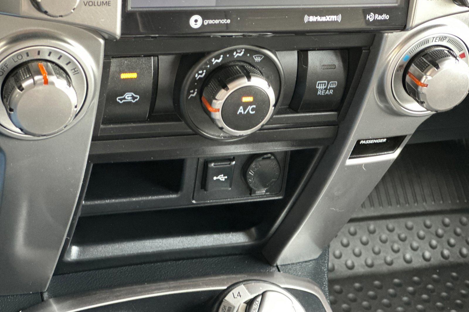 Used 2020 Toyota 4Runner SR5 Premium image 23