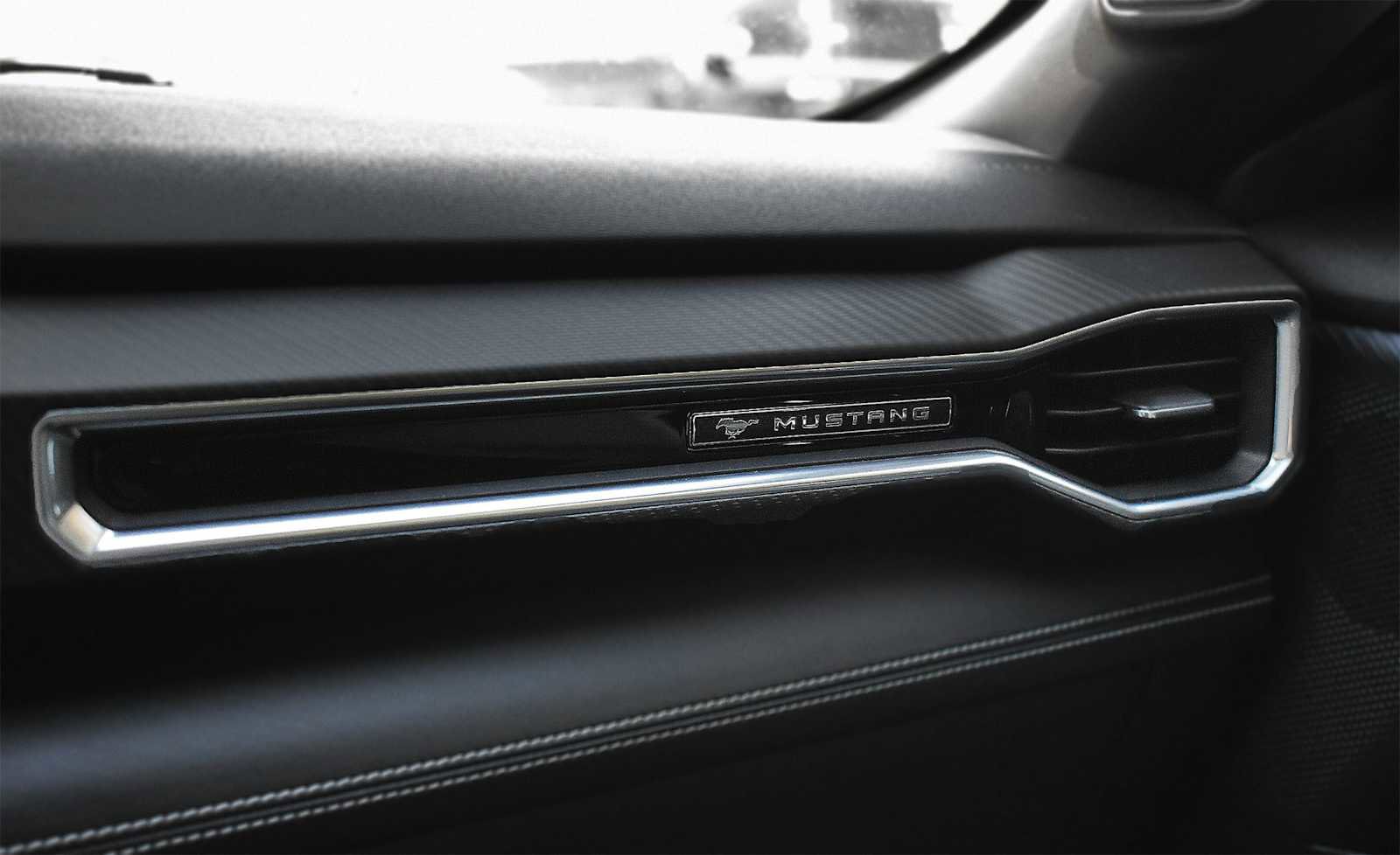 Used 2024 Ford Mustang GT Premium w/ GT Performance Package image 19