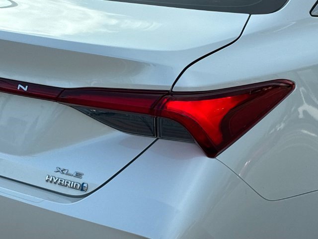 Certified 2020 Toyota Avalon XLE w/ Preferred Accessory Package FWD image 29