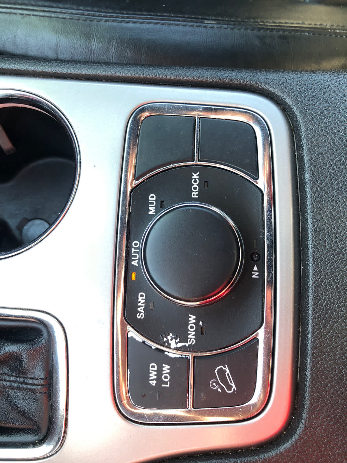 Used 2021 Jeep Grand Cherokee Limited AWD/4WD image 15