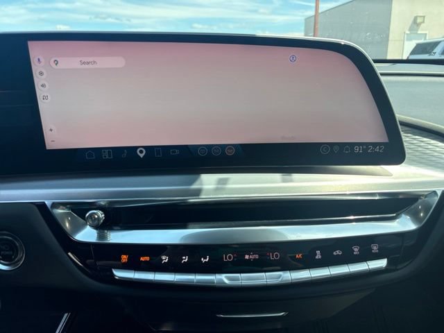 Certified 2024 Cadillac Lyriq Sport w/ LPO, Floor Liner Package AWD/4WD image 7