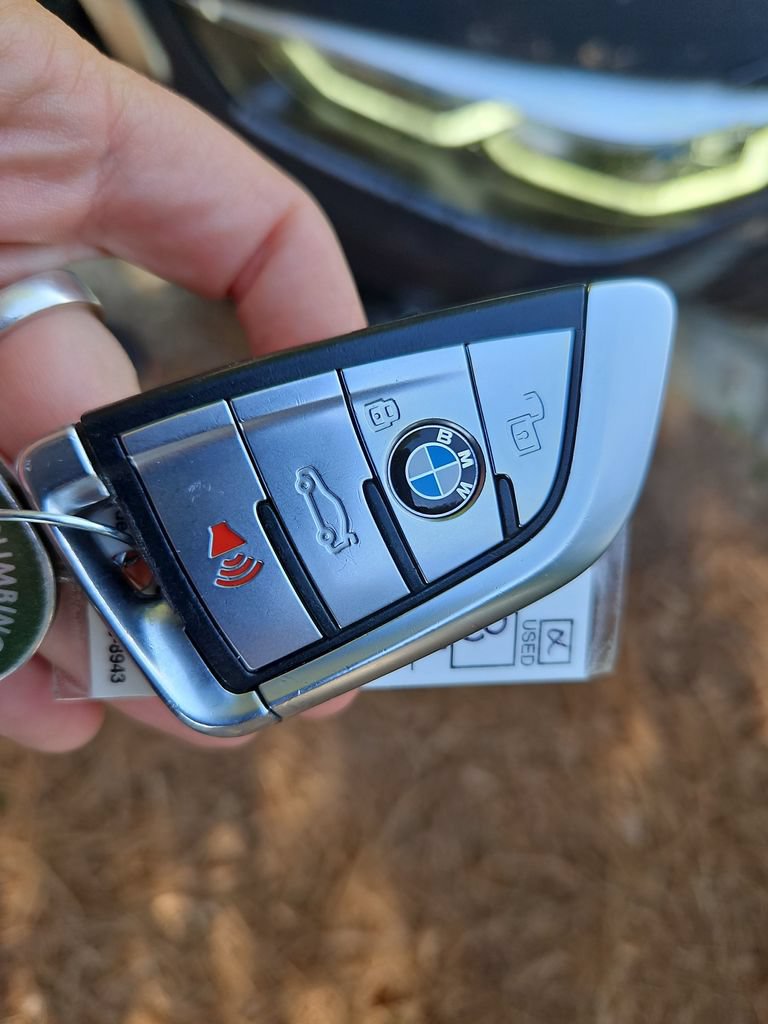 Used 2024 BMW M850i xDrive Convertible AWD/4WD image 38