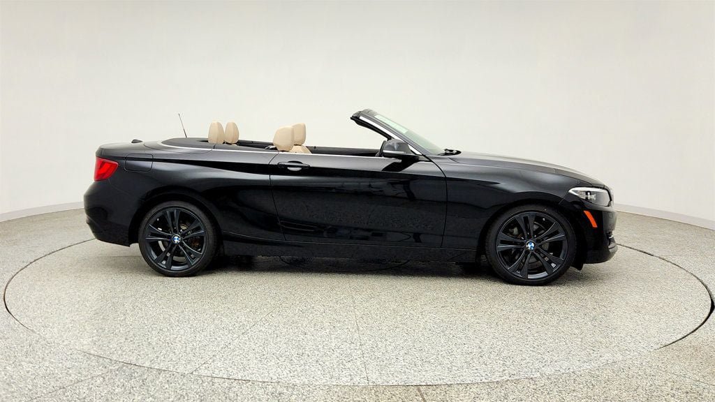 Used 2017 BMW 230i xDrive Convertible AWD/4WD image 4