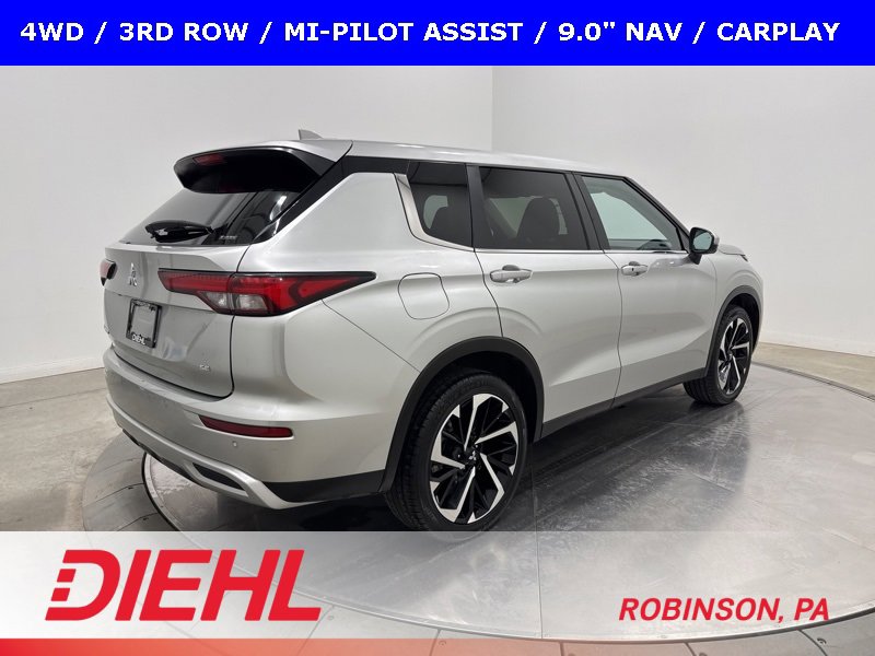 Used 2024 Mitsubishi Outlander SE image 7