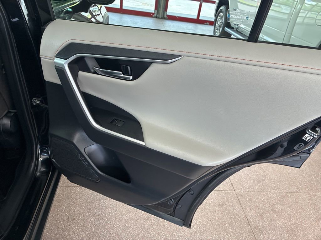 Used 2019 Toyota RAV4 Adventure w/ Cold Weather Package AWD/4WD image 19