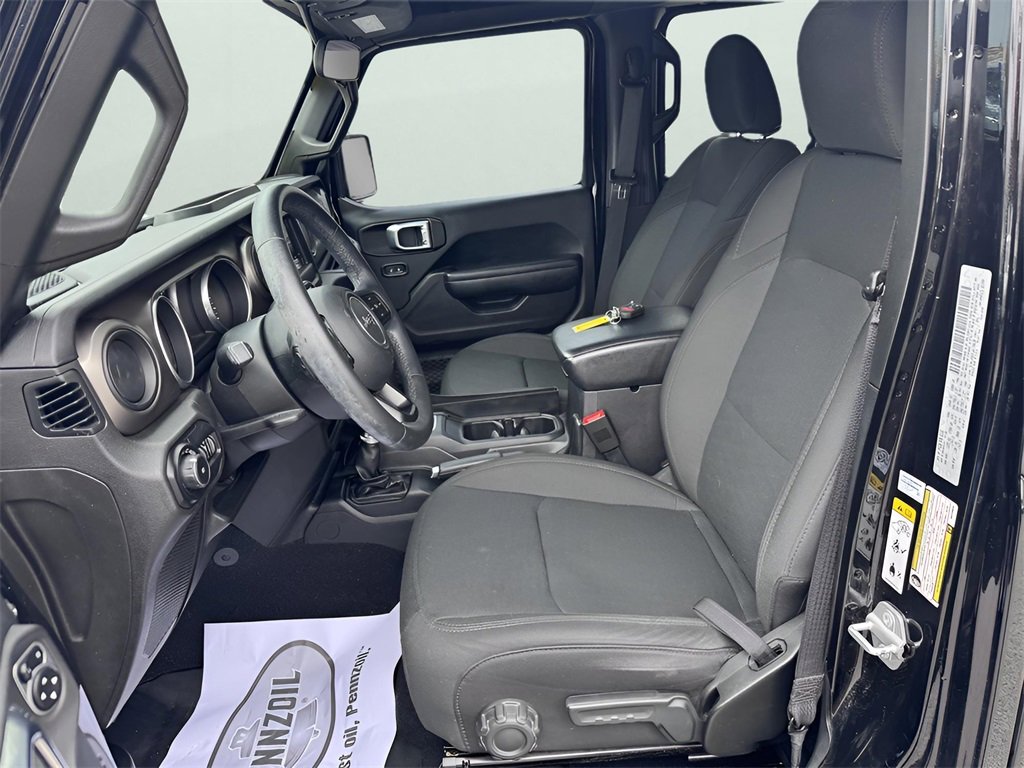 Used 2018 Jeep Wrangler Unlimited Sport S image 17