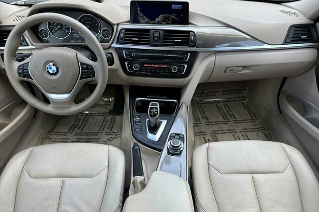 Used 2014 BMW 328i xDrive 328i xDrive 4D Wagon image 13