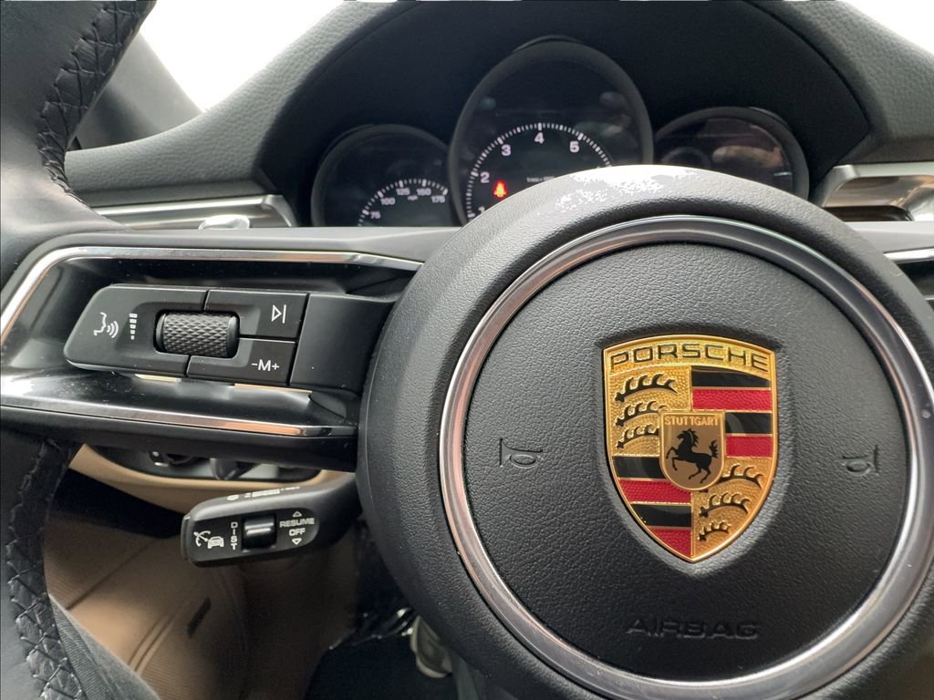 Used 2023 Porsche Macan Turbo AWD/4WD image 42