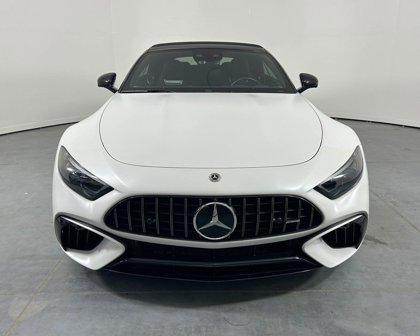 Used 2022 Mercedes-Benz SL 63 AMG 4MATIC image 2