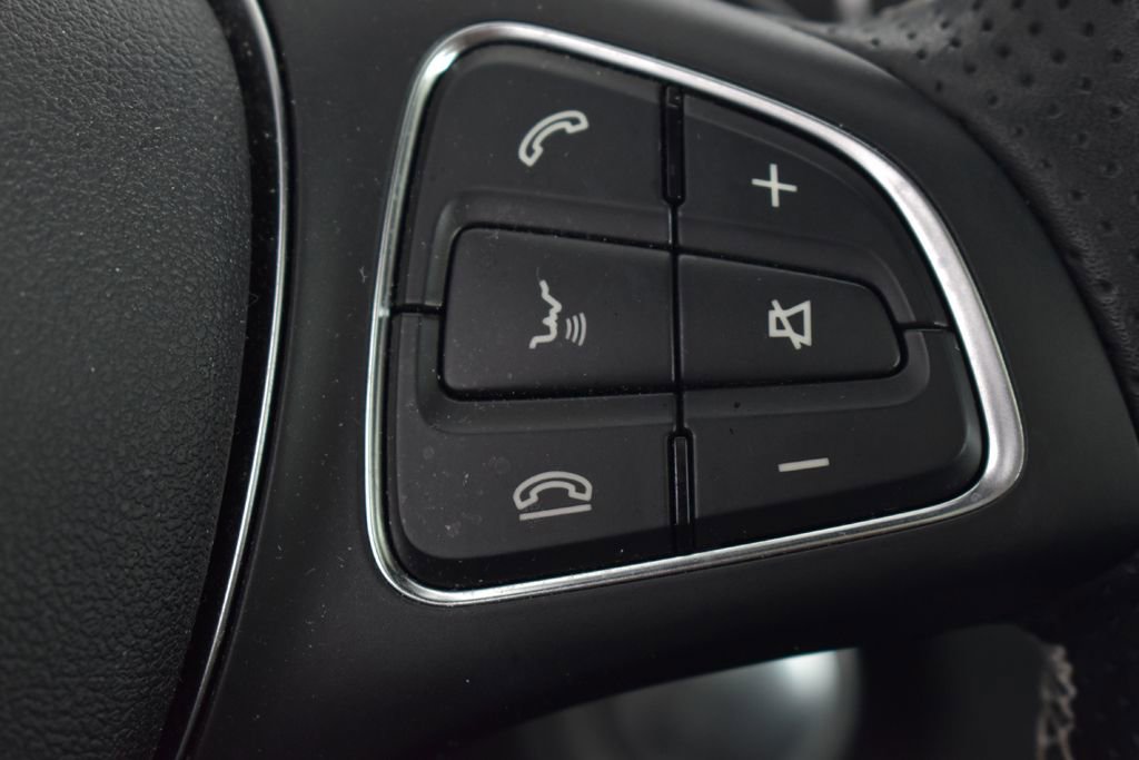 Used 2018 Mercedes-Benz GLA 250 4MATIC image 17