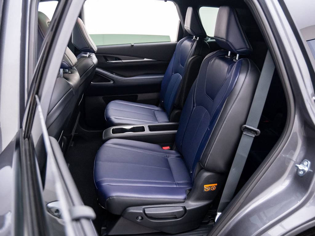 New 2026 INFINITI QX60 Sport image 15