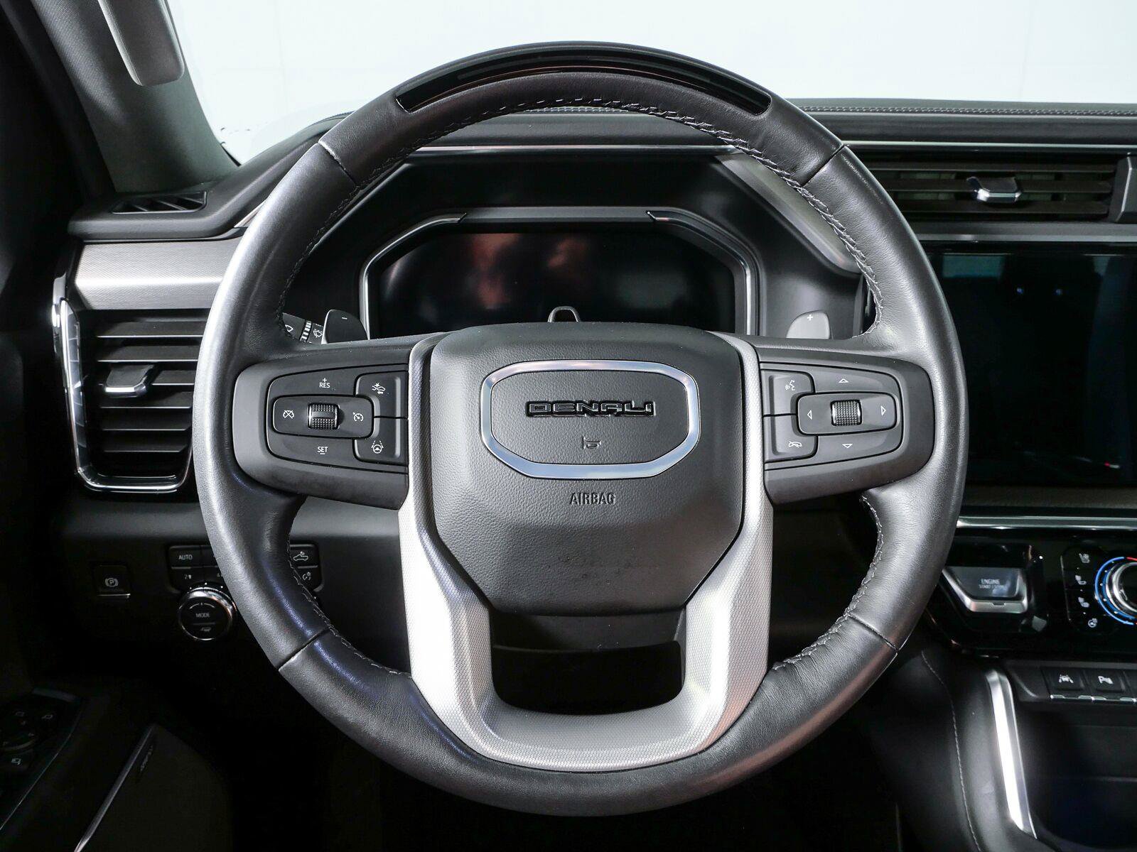 Used 2024 GMC Sierra 1500 Denali AWD/4WD image 13
