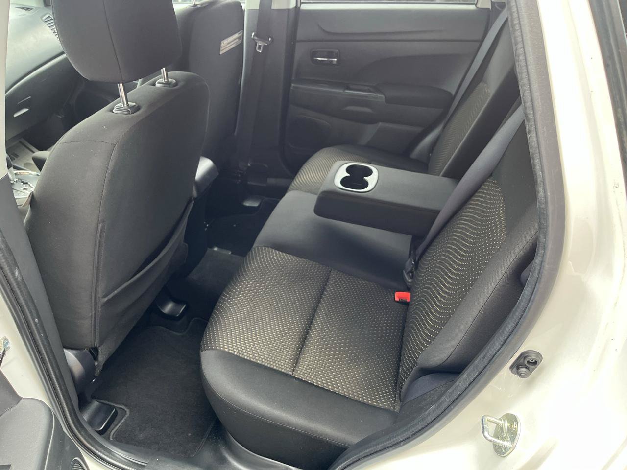 Used 2016 Mitsubishi Outlander Sport ES AWD/4WD image 17