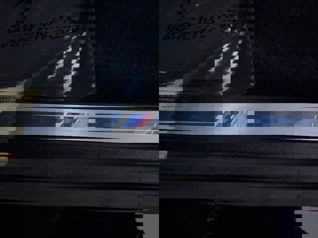 Used 2025 BMW X5 xDrive40i w/ M Sport Package image 37