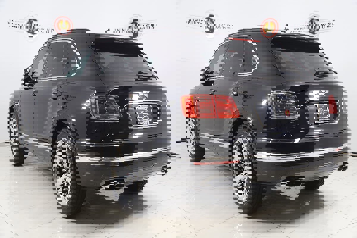 Used 2019 Bentley Bentayga image 4