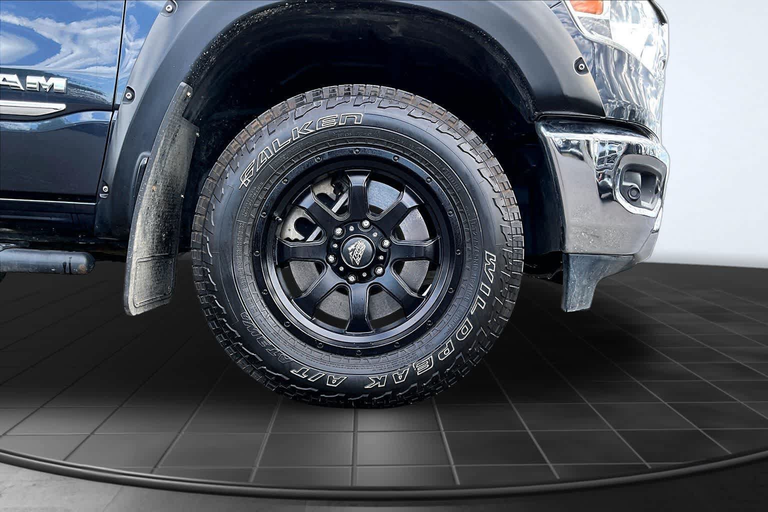 Used 2022 RAM 1500 Big Horn AWD/4WD image 34