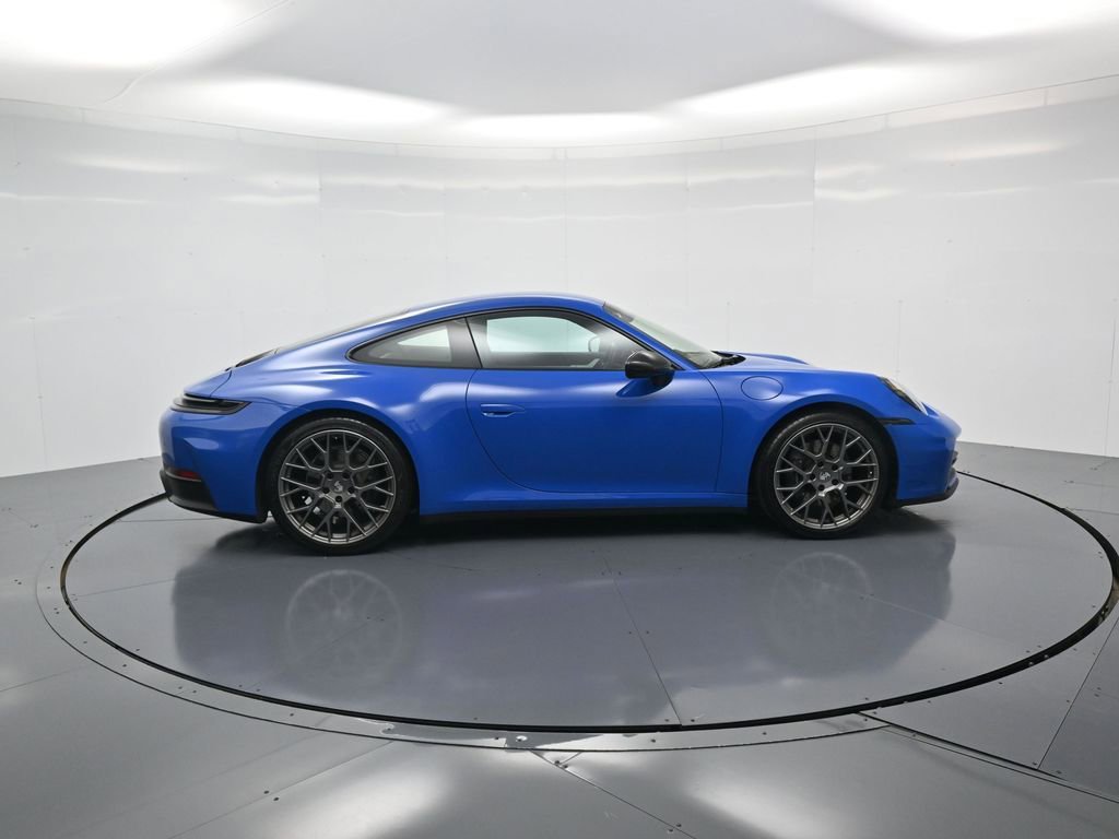 Certified 2025 Porsche 911 Carrera image 31