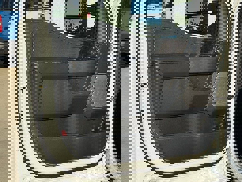 New 2026 Ford F250 Lariat w/ Black Appearance Package image 14