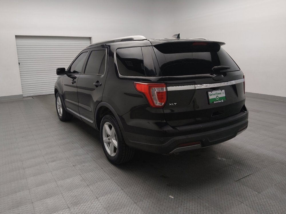 Used 2019 Ford Explorer XLT FWD image 5