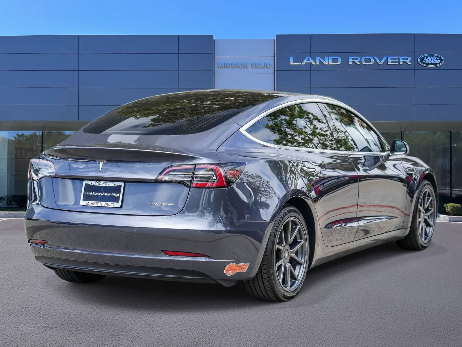 Used 2020 Tesla Model 3 Long Range AWD/4WD image 4