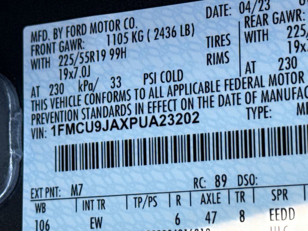 Certified 2023 Ford Escape Platinum image 33