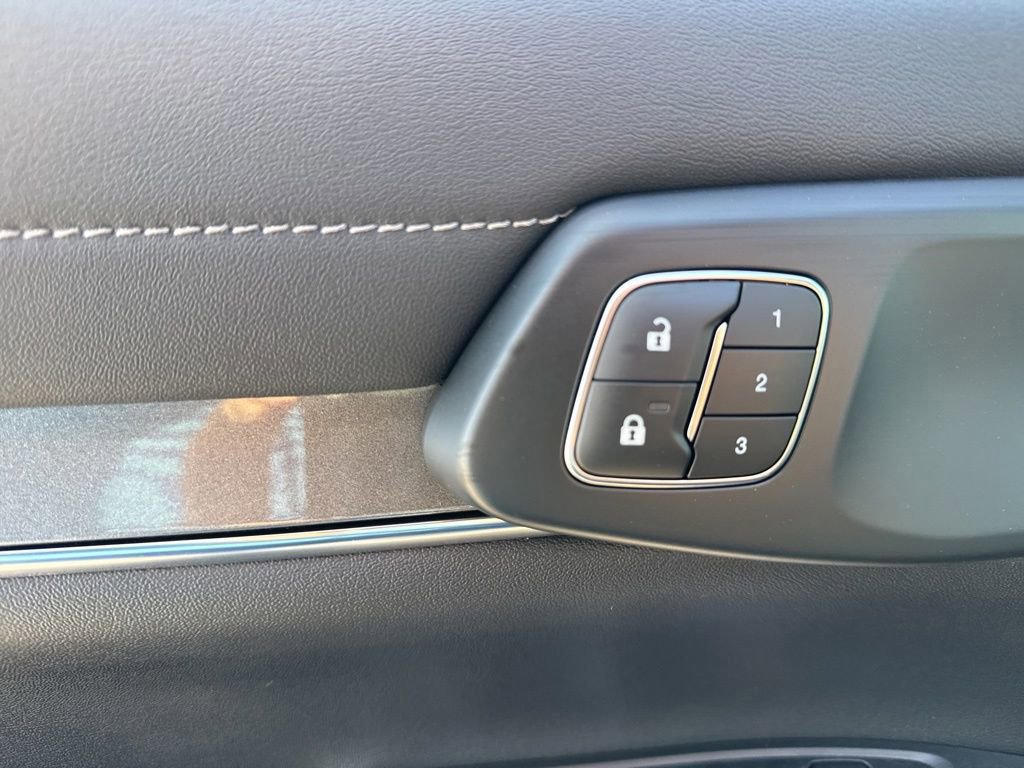 New 2025 Ford Ranger Lariat image 19