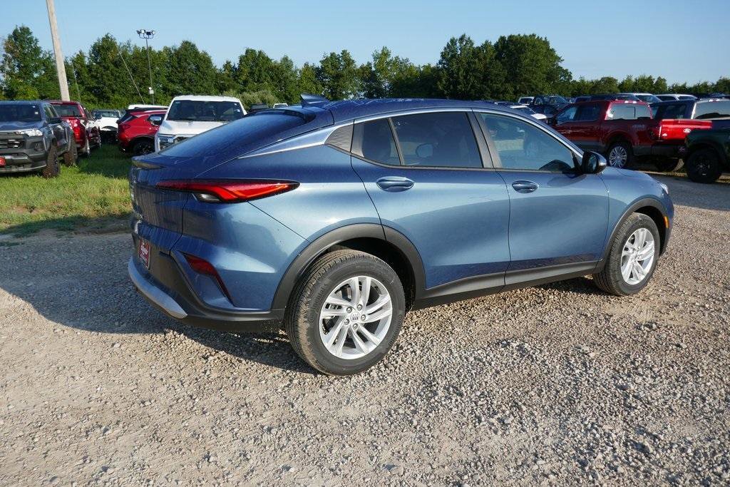 New 2025 Buick Envista Preferred image 4