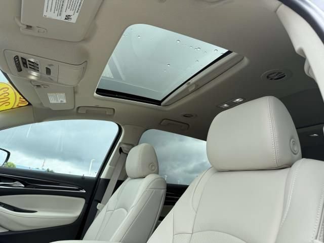 Used 2022 Buick Enclave Essence w/ Experience Buick Package AWD/4WD image 13