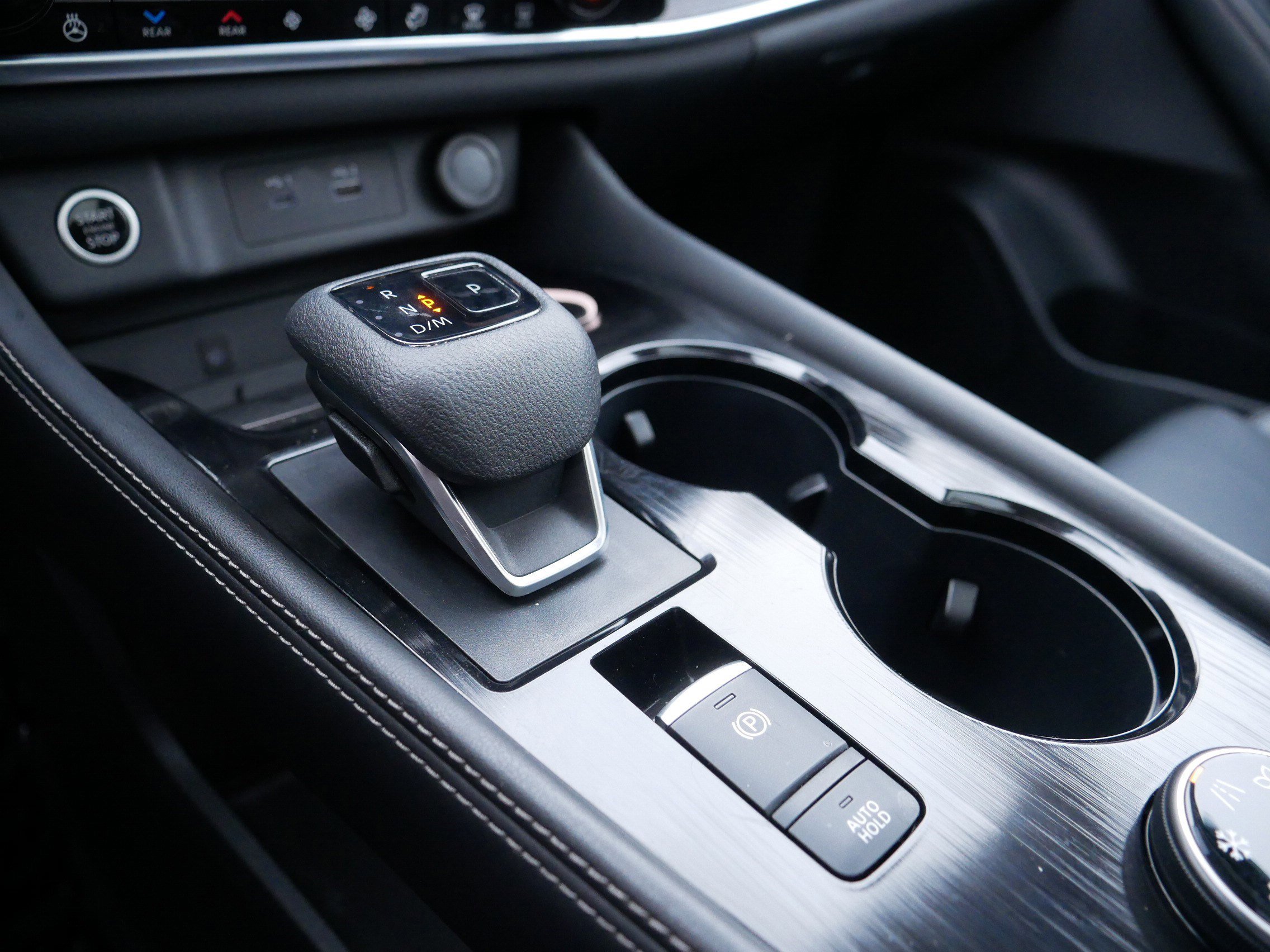 Certified 2022 Nissan Rogue Platinum w/ Head-Up Display Package image 23