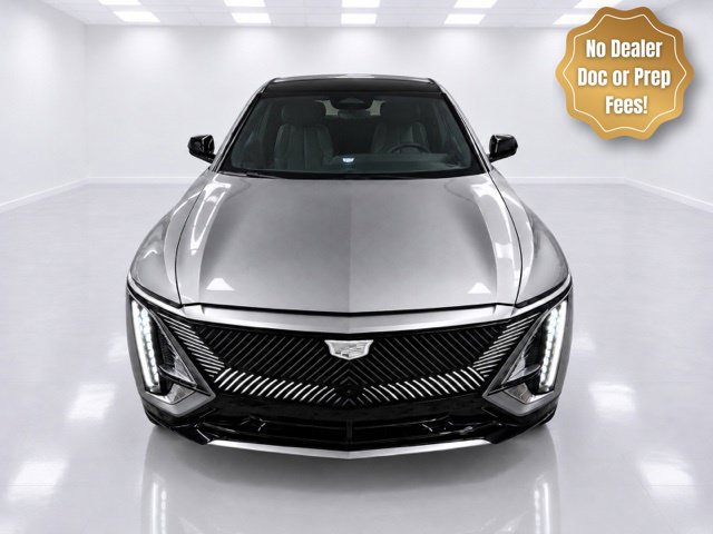 Used 2024 Cadillac Lyriq Luxury w/ Nappa Leather Package AWD/4WD image 1