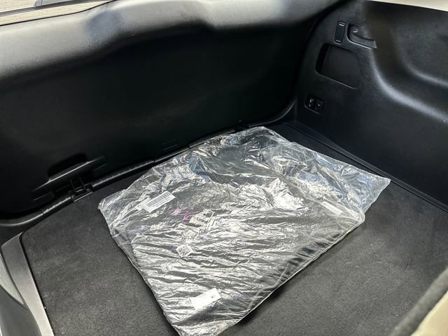 Used 2022 Ford Edge Titanium image 20