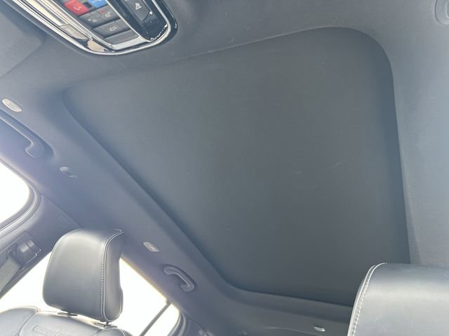 Used 2021 Jeep Grand Cherokee L Overland w/ Luxury Tech Group IV image 11