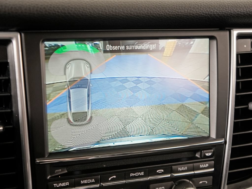 Certified 2016 Porsche Panamera Edition RWD image 31