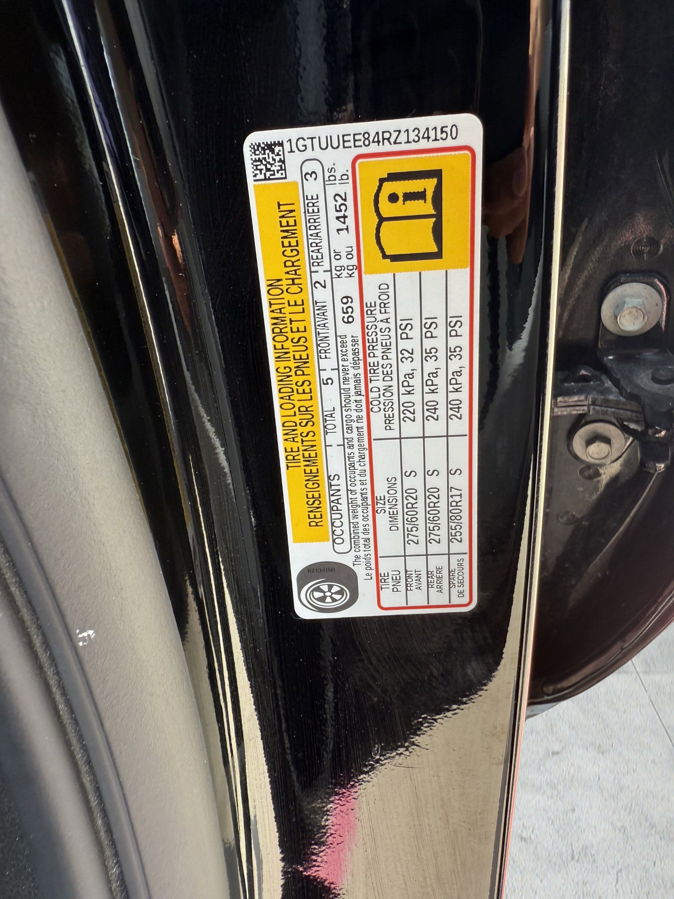 Used 2024 GMC Sierra 1500 AT4 image 31