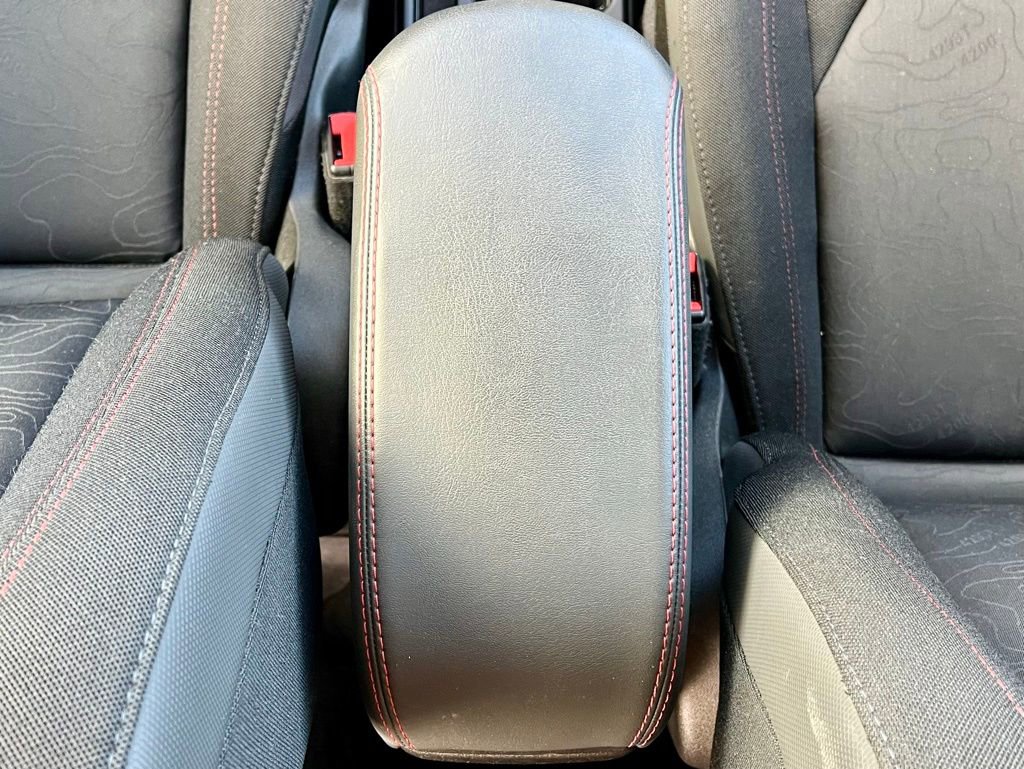 Used 2023 Jeep Renegade Trailhawk image 35