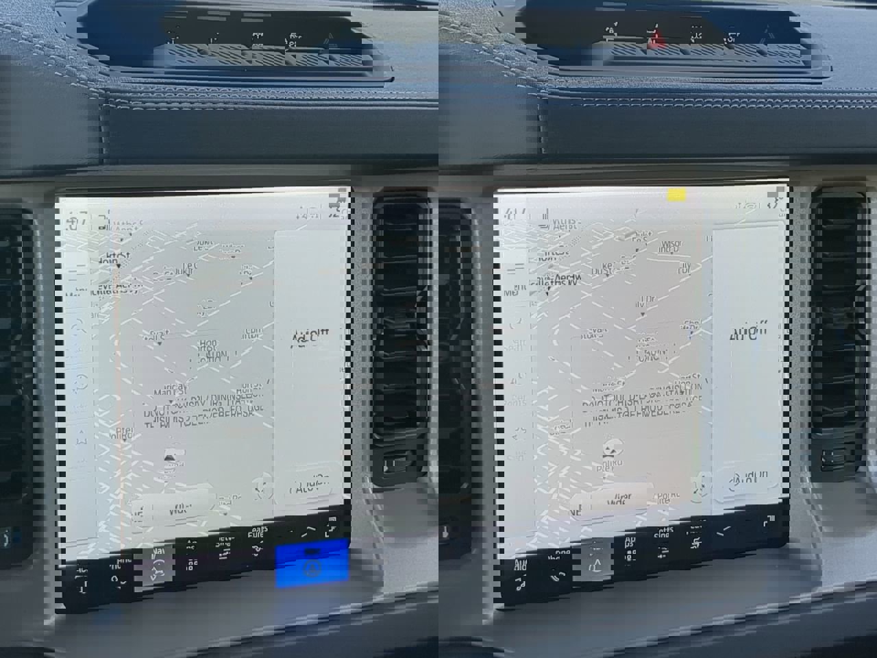 New 2026 Ford Bronco Outer Banks w/ Sasquatch Package image 19